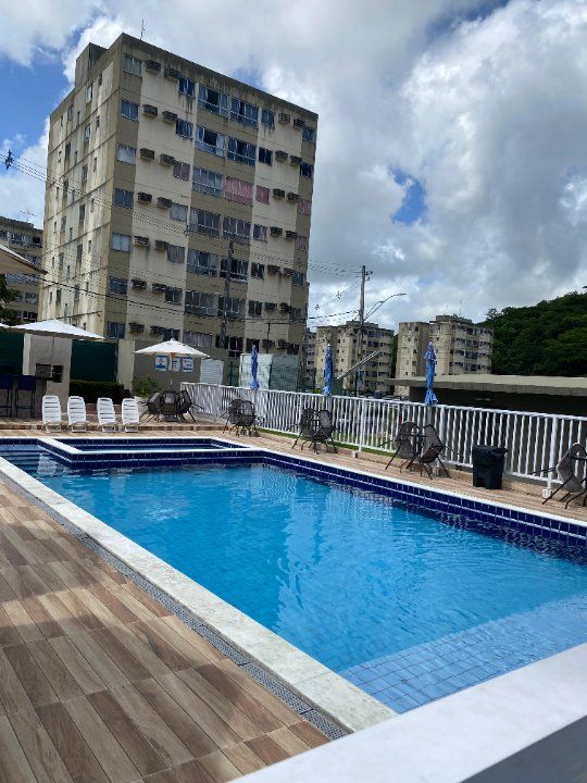 Aluga-se apto 02 quartos em São Lourenço da Mata PE