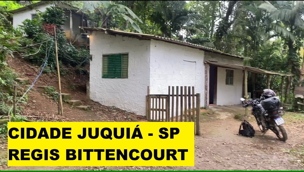 Casa vendo barato em Juquiá 2 cômodos garagem